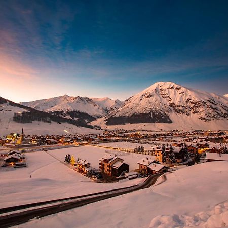 White Pine Lodge Livigno Exterior photo